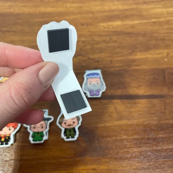 Harry Potter Lots of 8 Magnetic Cartoon Character Bookmarks - Picture 9 of 9